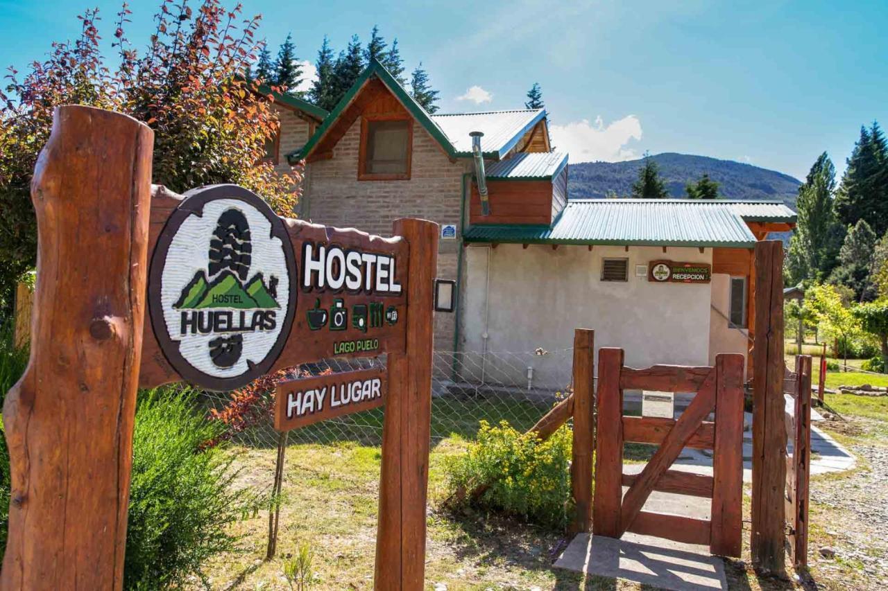 Huellas Hostel Лаго Пуело Екстериор снимка